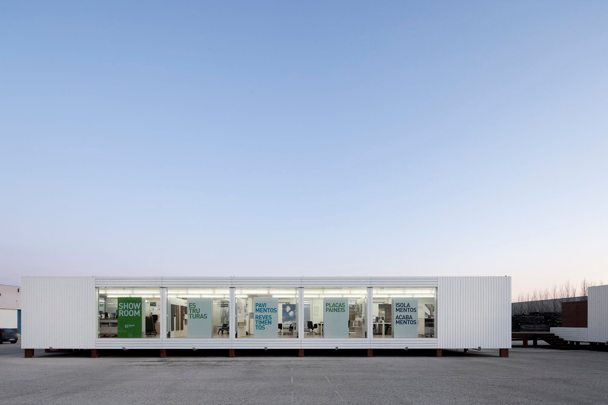 Showroom Azambuja.JPG